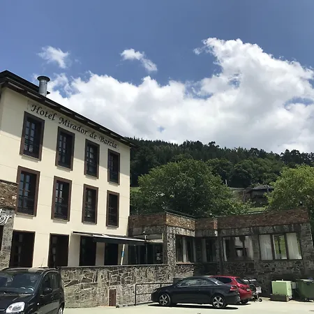 Mirador De Barcia 2*