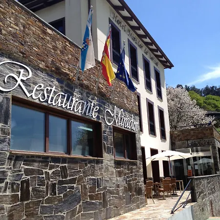 فندق Mirador De Barcia 2*